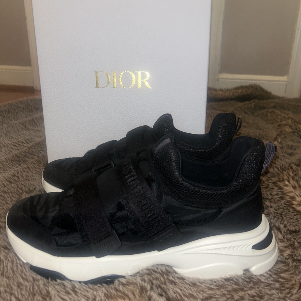 Dior D-Wander Sneakers